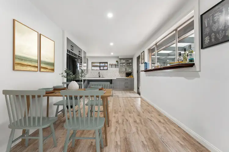 Sixth view of Homely house listing, 5 Bundeena Avenue, Kealba VIC 3021