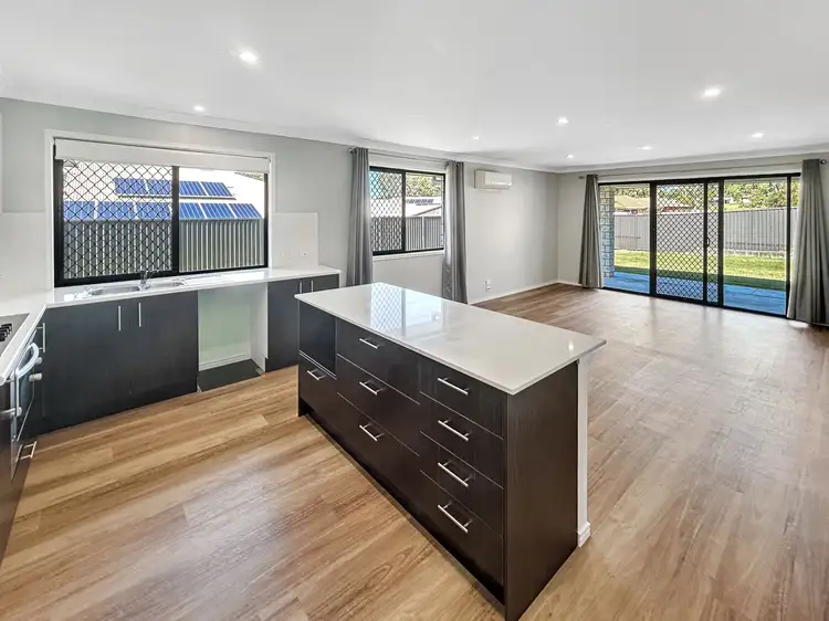 5 Jelica Place, Esk QLD 4312