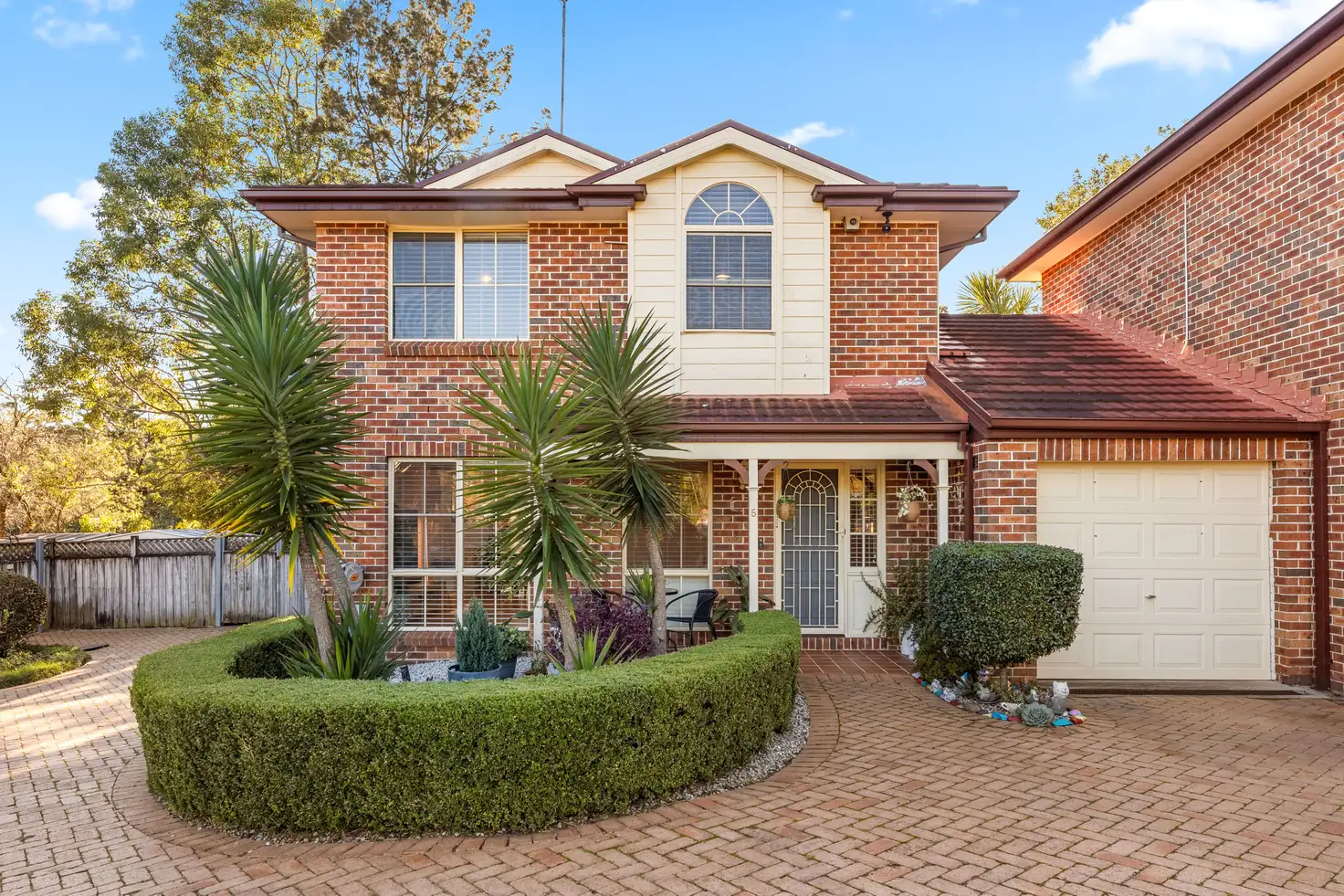 Main view of Homely townhouse listing, 5/14 Hilloak Way, Menai NSW 2234
