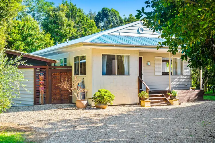 2 Creek Way, Currumbin Valley QLD 4223