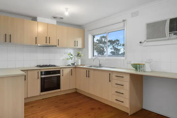 Fifth view of Homely house listing, 14 Tanjil Court, Thomastown VIC 3074