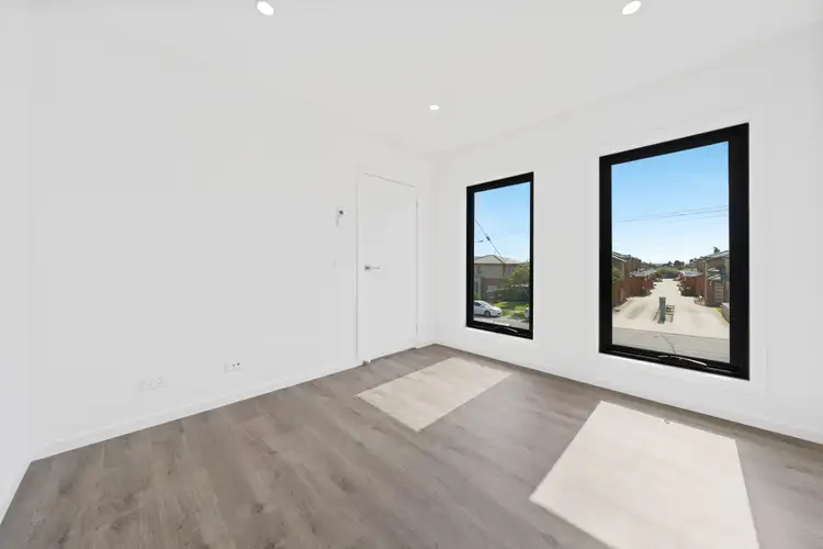 Fifth view of Homely house listing, 1A Hillview Drive, Carrum Downs VIC 3201