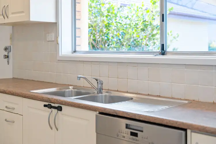 Sixth view of Homely house listing, 4 Cypress Place, Crestwood NSW 2620