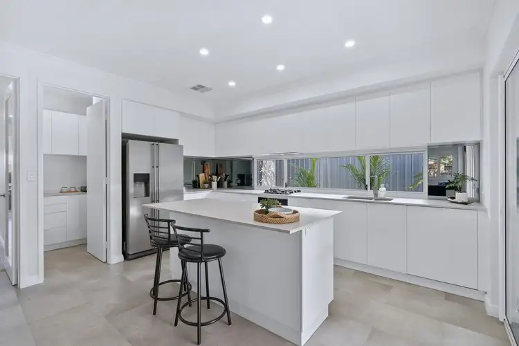 1 Angus Court, Duncraig WA 6023