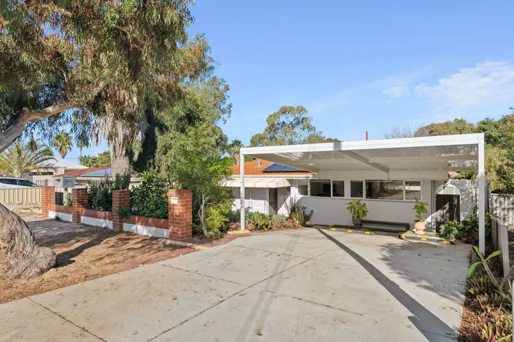 6 Eagle Street, Craigie WA 6025