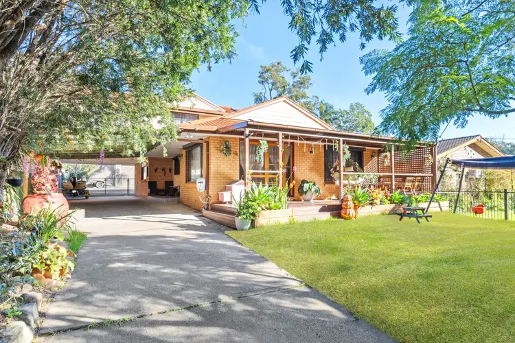 14 Chelmsford Road, Lake Haven NSW 2263