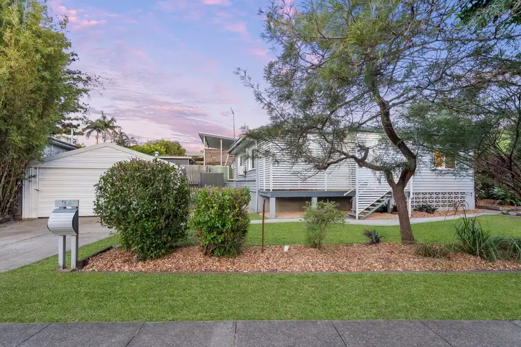 34 Brisbane Corso, Fairfield QLD 4103