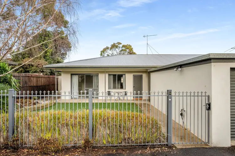 Second view of Homely house listing, 5/10 Doughty Street, Mount Gambier SA 5290