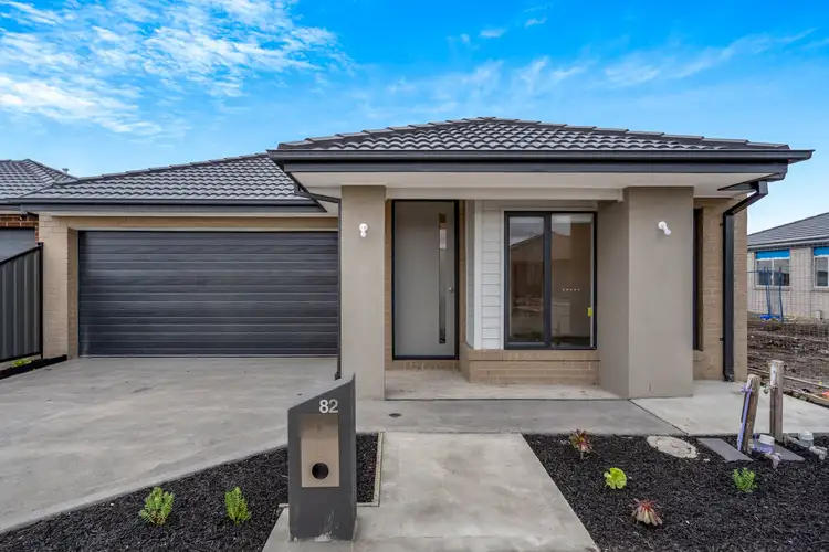 82 Molesworth Crescent, Donnybrook VIC 3064