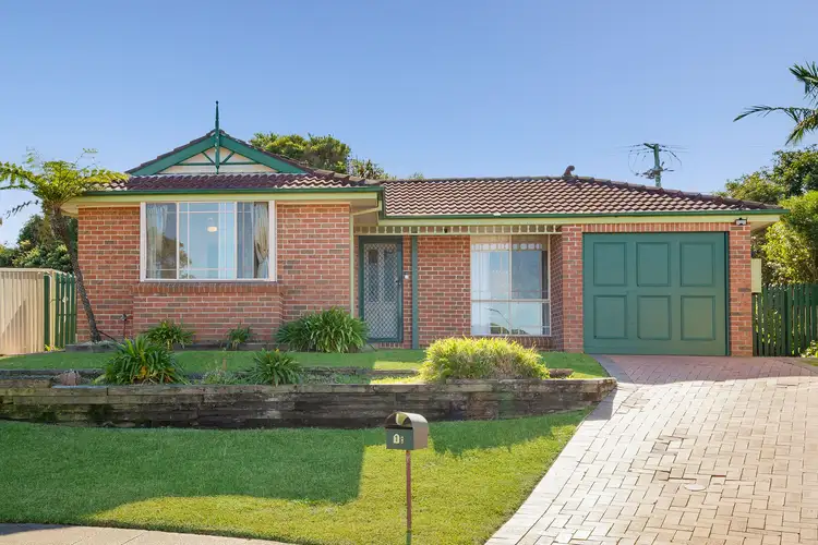 18 Angophora Close, Mount Hutton NSW 2290