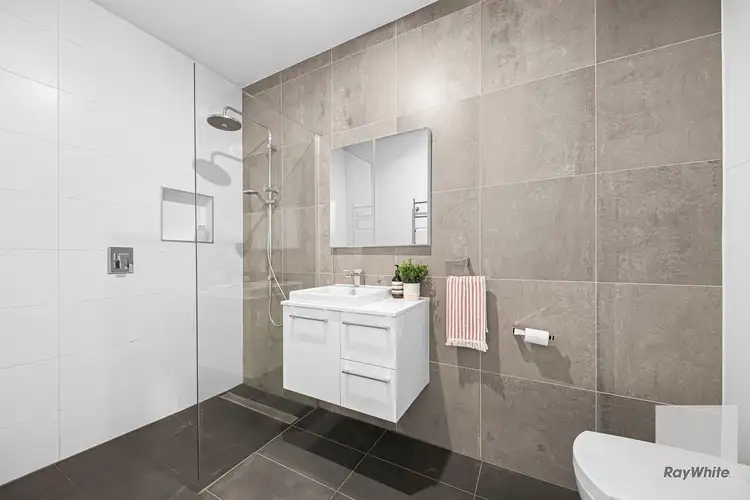 Sixth view of Homely unit listing, 3/53 Saratoga Crescent, Keilor Downs VIC 3038