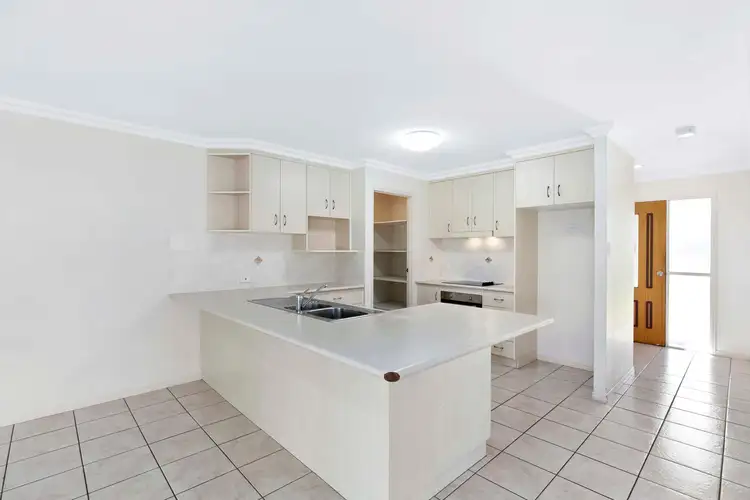 Fourth view of Homely house listing, 4 Glengarry Court, Kawungan QLD 4655