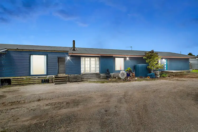 120 School Lane, Cambrian Hill VIC 3352