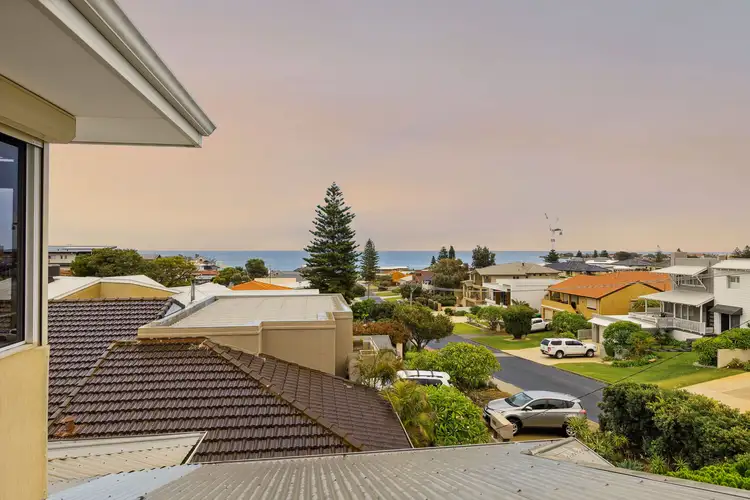 Fourth view of Homely house listing, 24 Robin Avenue, Sorrento WA 6020