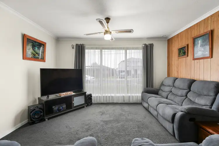 Second view of Homely house listing, 10 Mortlake Avenue, Dallas VIC 3047