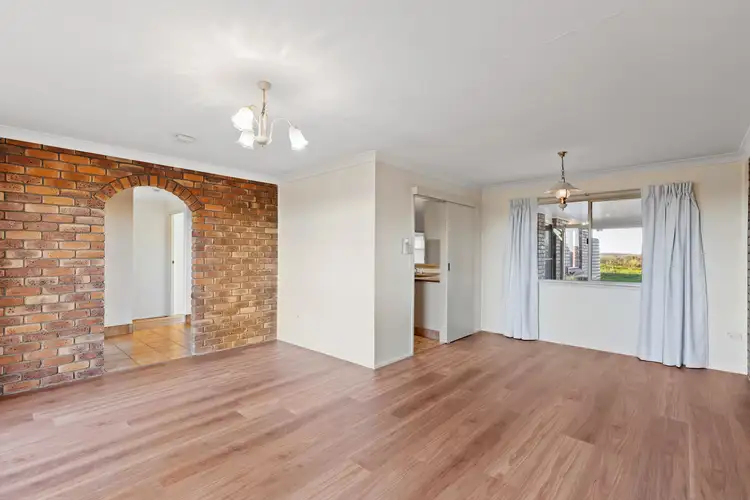 Second view of Homely house listing, 9 Roslyn Street, Westbrook QLD 4350