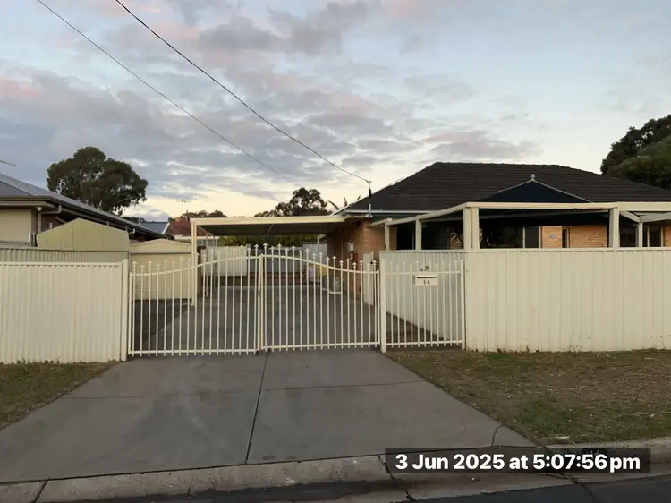 14 Lincoln Crescent, Pooraka SA 5095