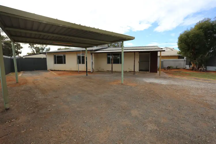 10 Quandong Road, Kambalda West WA 6442