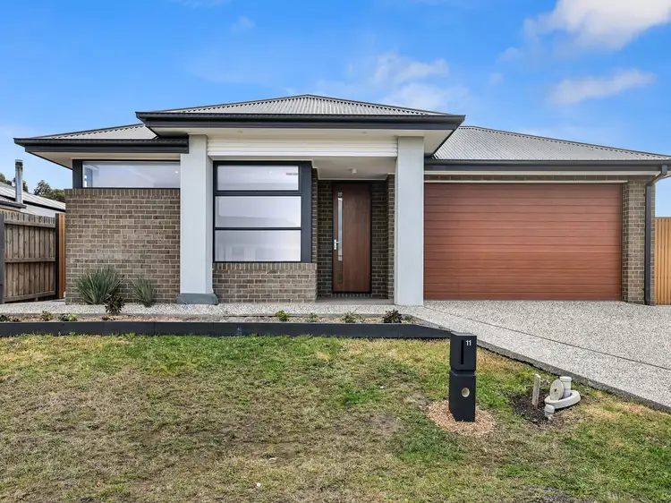 11 Cassinia Street, Inverloch VIC 3996