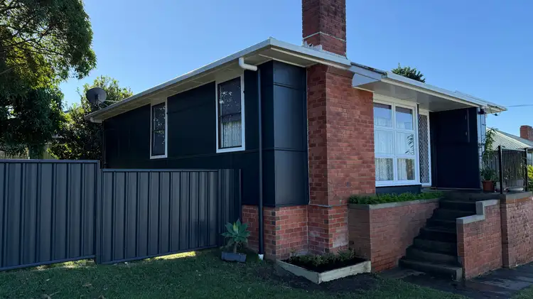 1 Oliver Parade, Nowra NSW 2541