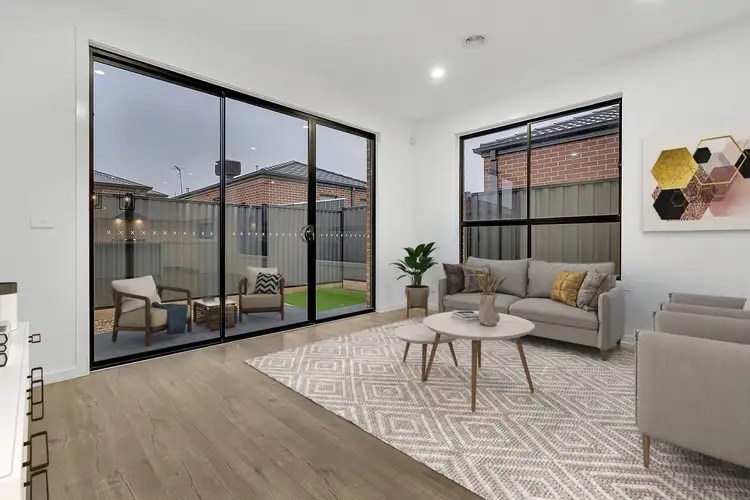 Seventh view of Homely house listing, 18 Elderberry Street, Craigieburn VIC 3064