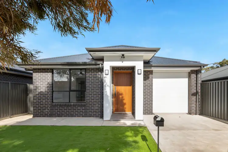 16A & 16B Tallara Crescent, Munno Para SA 5115