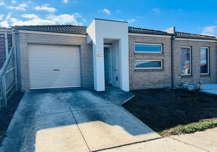 1/6 Westmeadows Lane, Truganina VIC 3029