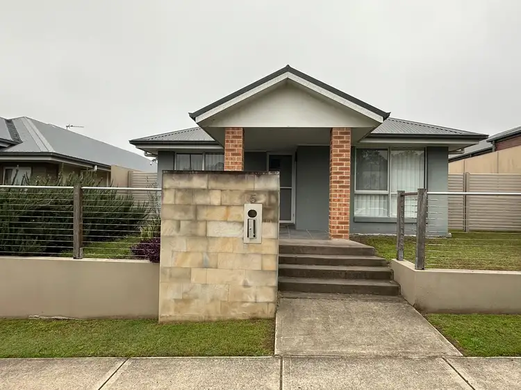 5 Gollan Avenue, North Rothbury NSW 2335