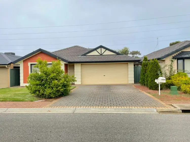 44 Orange Parade, Munno Para West SA 5115