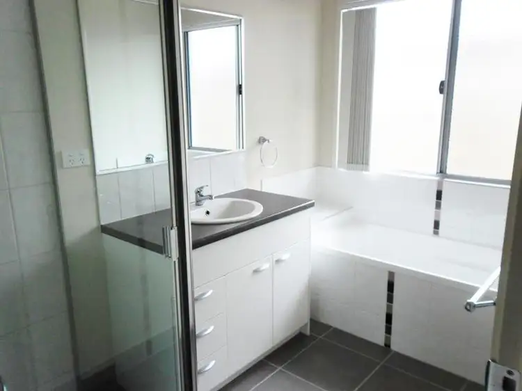 Fifth view of Homely house listing, 40 Beach Oak Drive, Mount Low QLD 4818
