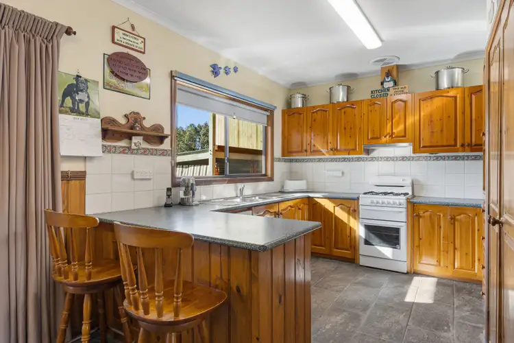 Fifth view of Homely house listing, 20 Emu Court, Pomonal VIC 3381