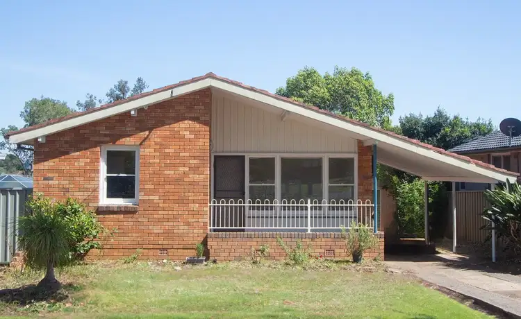 49 Lindesay Street, Campbelltown NSW 2560