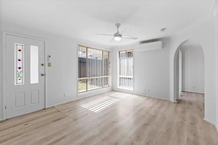 25A Valparaiso Avenue, Toongabbie NSW 2146