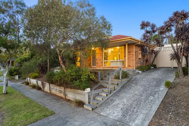 3 Wallangara Drive, Pakenham VIC 3810