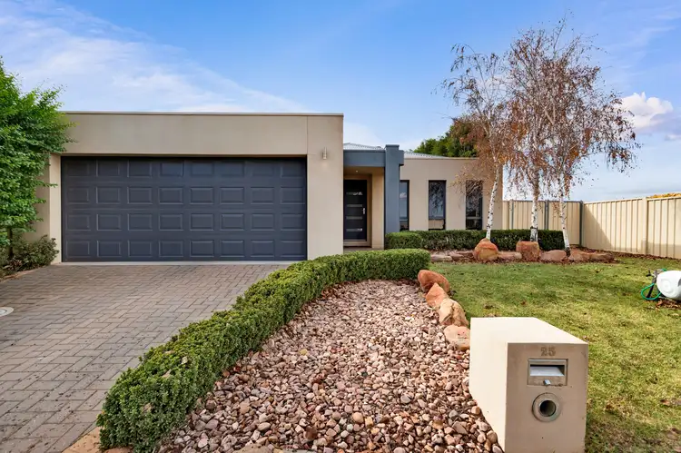 25 Sunrise Drive