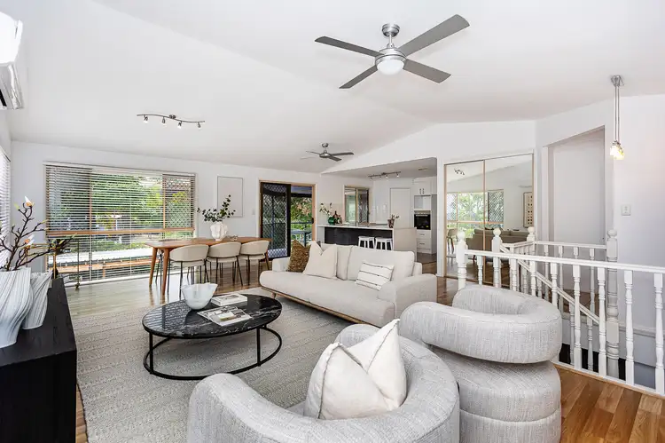 9 Kilmuir Street, Highland Park QLD 4211
