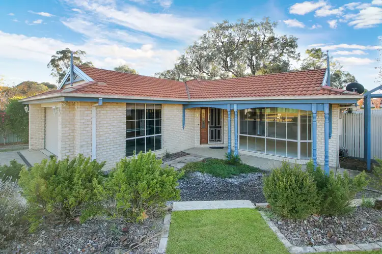 2 Manuka Court, Thurgoona NSW 2640