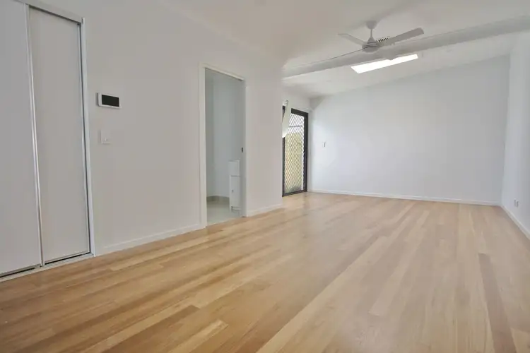 Fourth view of Homely unit listing, 1/22 Tudor Street, Mount Gravatt QLD 4122
