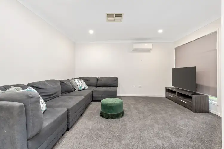 Fifth view of Homely house listing, 21 Roseanne Road, Emerald QLD 4720