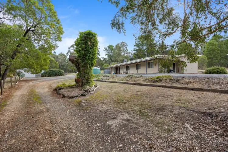 2240 Glenelg Highway, Scarsdale VIC 3351