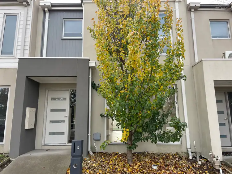 9 Bentham Street, Roxburgh Park VIC 3064