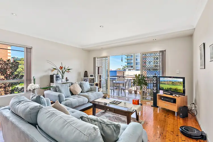 Third view of Homely unit listing, 12/12-14 Gladstone Avenue, Wollongong NSW 2500