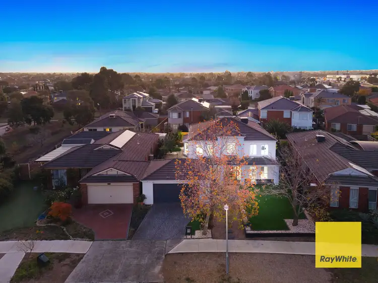24 Medina Drive, Hoppers Crossing VIC 3029