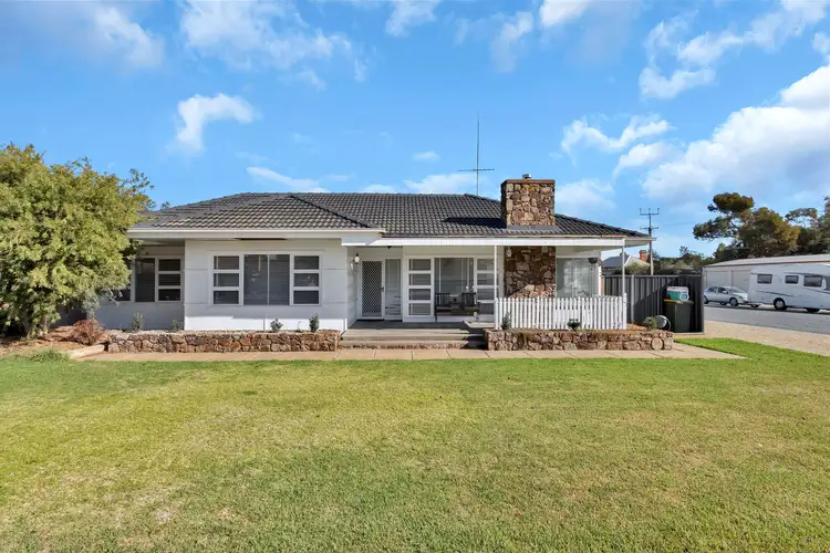 21 Short Terrace, Balaklava SA 5461