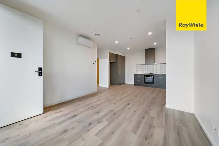 9/6 Inge King Crescent, Whitlam ACT 2611