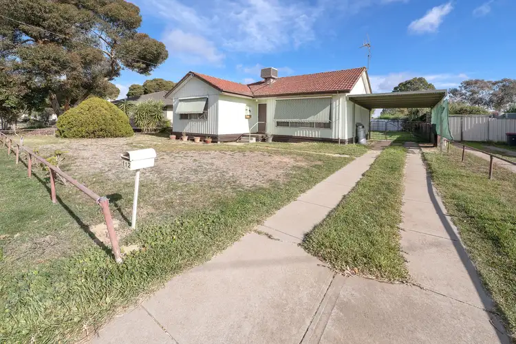 112 Murlong Street
