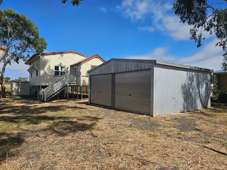 16 Frizzell Street, Southbrook QLD 4363