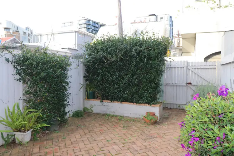18 Ruthven Street, Bondi Junction NSW 2022