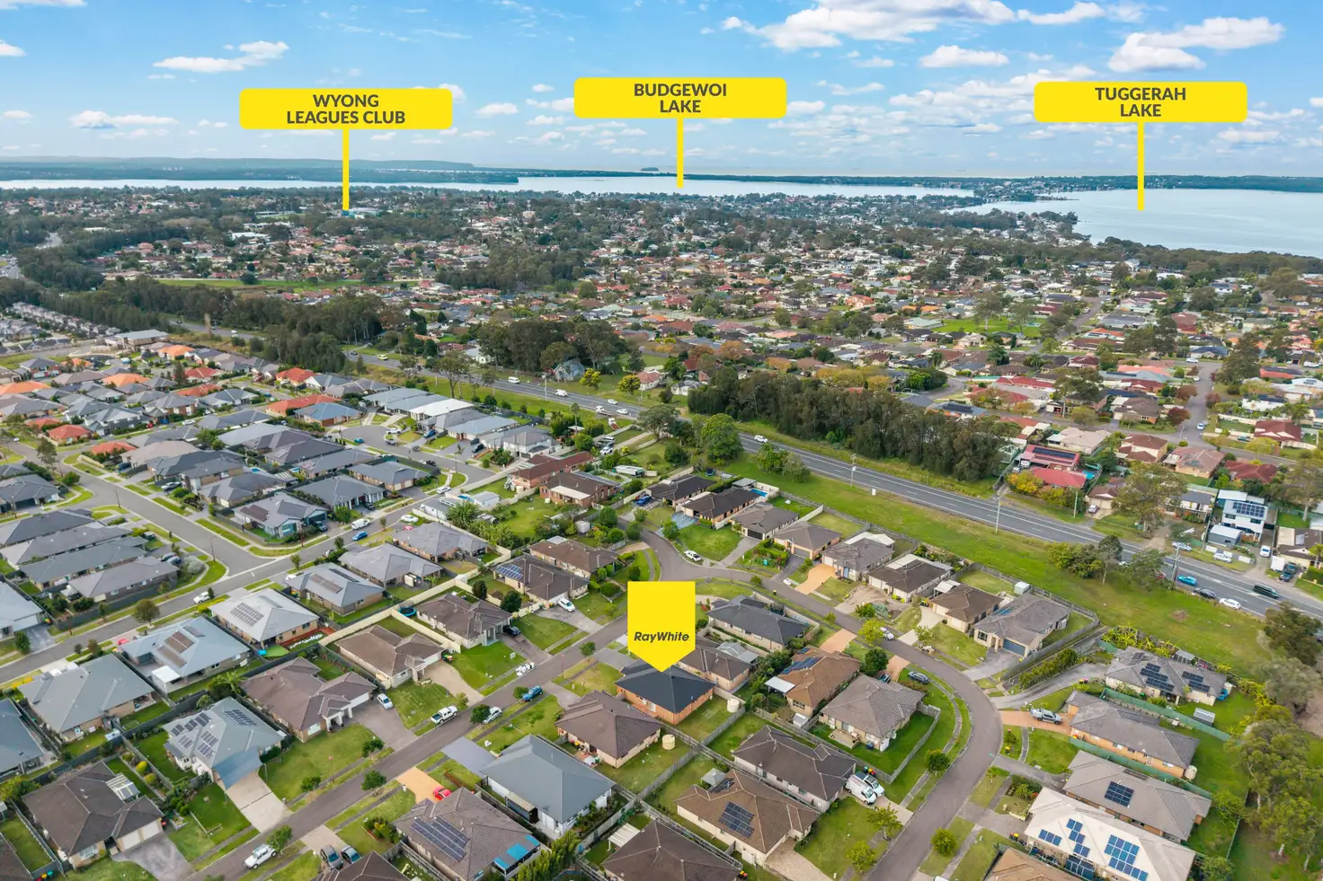 Main view of Homely house listing, 25 Snapdragon Crescent, Hamlyn Terrace NSW 2259