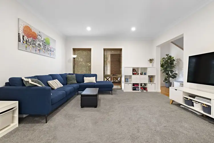Third view of Homely townhouse listing, 2/7 Briggs Street, Mount Waverley VIC 3149